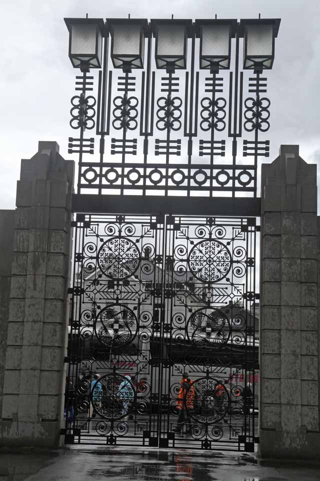 IMG_5628.jpg - Exit Gate from Vigeland Sculpture Park     Oslo, Norway