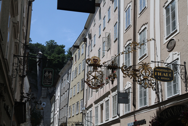 IMG_3373.jpg - Wrought Iron Shop SIgns in Salzburg, Austria