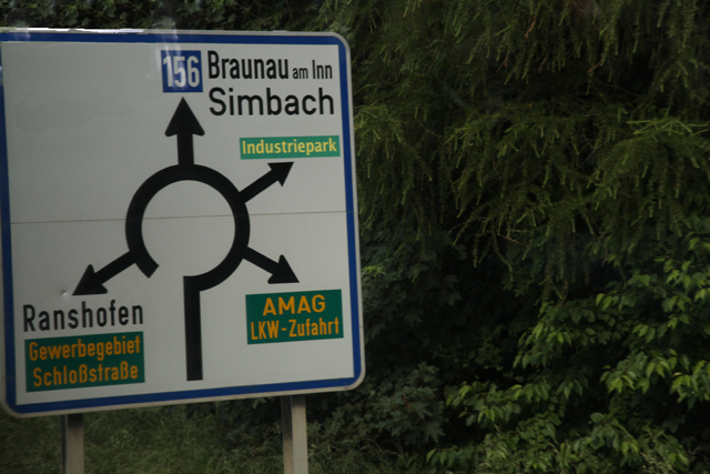 IMG_3399.jpg - Roundabouts in Austria